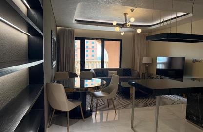 Apartment - 1 Bedroom - 2 Bathrooms for rent in West Porto Drive - Porto Arabia - The Pearl Island - Doha