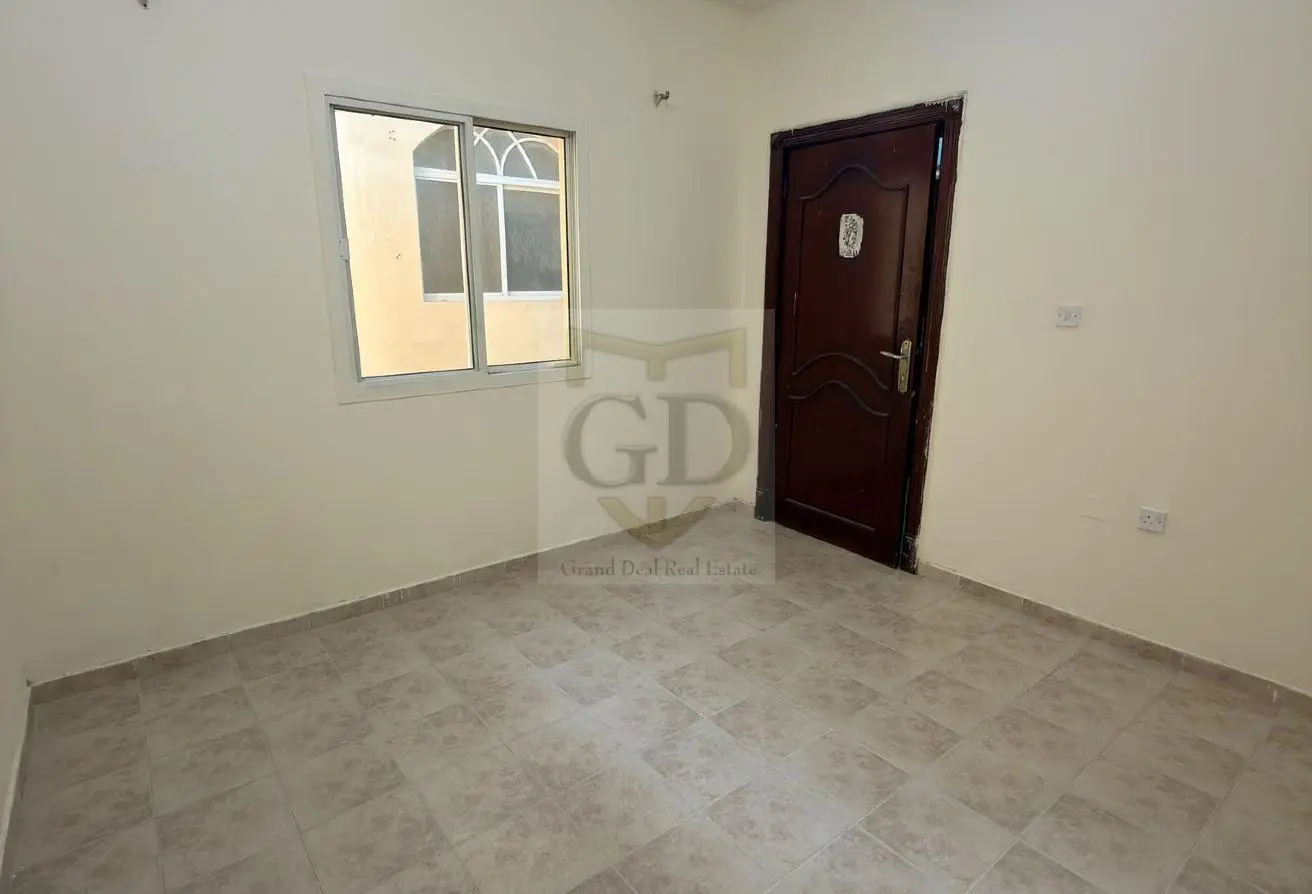 63642166 - Property Main Image