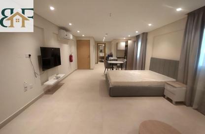 Apartment - Studio - 1 for rent in Umm Ghwailina Comm - Umm Ghuwalina - Umm Ghuwailina - Doha