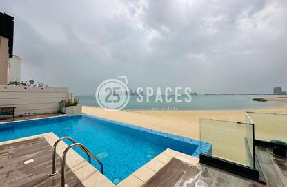 Villa - 5 Bedrooms - 7 Bathrooms for rent in La Plage Villas - The Villas - The Pearl Island - Doha