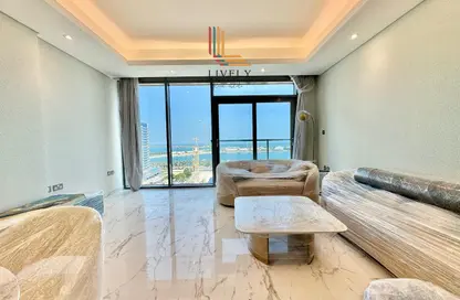 Apartment - 1 Bedroom - 2 Bathrooms for rent in Marina Tower 23 - Marina District - Lusail