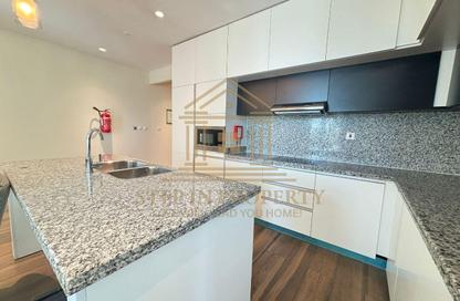 Apartment - 2 Bedrooms - 4 Bathrooms for rent in Floresta Gardens - Floresta Gardens - The Pearl Island - Doha
