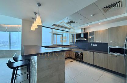 Apartment - 3 Bedrooms - 5 Bathrooms for rent in West Bay Tower - West Bay - West Bay - Doha