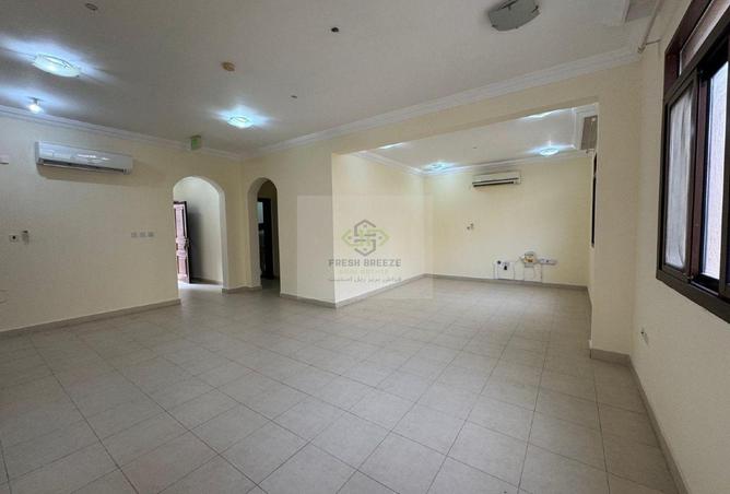 2OimE1KitzU - صورة العقار 3