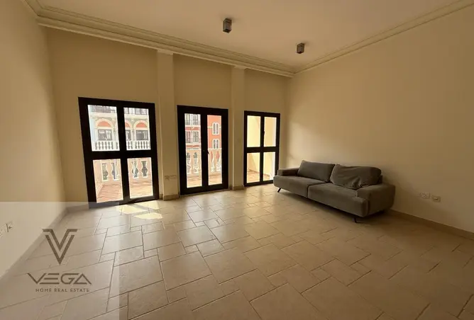 63977528 - Property Image 2