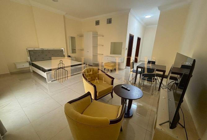 1011560 - Property Image 2