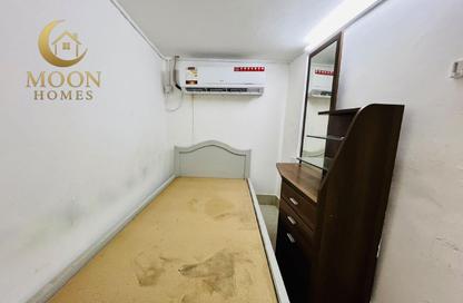 Apartment - Studio - 1 for rent in Umm Ghwailina Comm - Umm Ghuwalina - Umm Ghuwailina - Doha