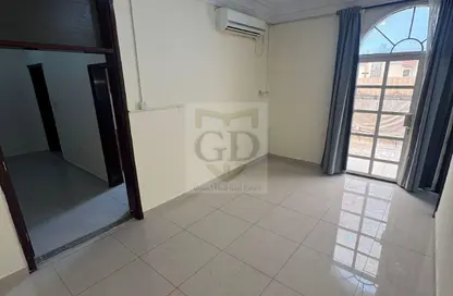 Apartment - 1 Bedroom - 1 Bathroom for rent in Onaiza Street - Diplomatic Area - Doha