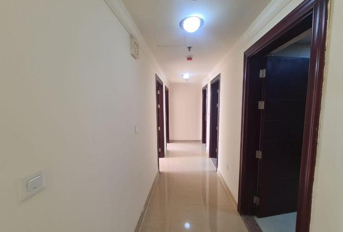 1027890 - Property Image 2