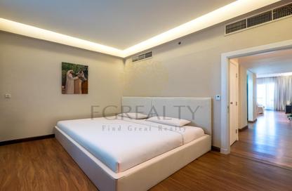 Townhouse - 1 - 2 for sale in Viva West - Viva Bahriyah - The Pearl Island - Doha