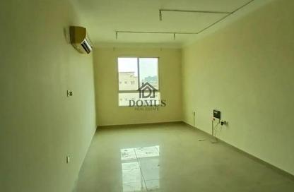 Apartment - 1 Bedroom - 1 Bathroom for rent in Doha Al Jadeed - Doha