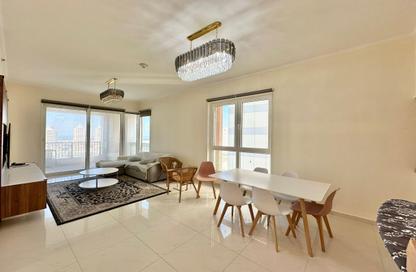 Apartment - 2 Bedrooms - 3 Bathrooms for rent in Viva West - Viva Bahriyah - The Pearl Island - Doha