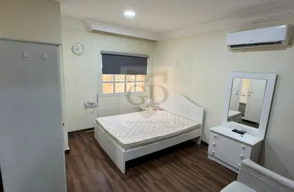 Apartment - Studio - 1 Bathroom for rent in New Salata - Salata - Doha