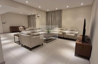 Apartment - 3 Bedrooms - 3 Bathrooms for rent in Umm Ghwailina Comm - Umm Ghuwalina - Umm Ghuwailina - Doha Apartment - 3 Bedrooms - 3 Bathrooms for rent in Umm Ghwailina Comm - Umm Ghuwalina - Umm Ghuwailina - Doha