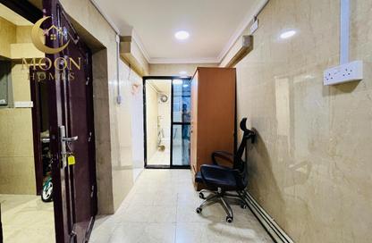 Apartment - Studio - 1 for rent in Umm Ghwailina Comm - Umm Ghuwalina - Umm Ghuwailina - Doha Apartment - Studio - 1 for rent in Umm Ghwailina Comm - Umm Ghuwalina - Umm Ghuwailina - Doha