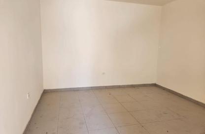 سكن عمال - استوديو - 8 حمامات للايجار في المنطقة الصناعية 5 - المنطقة الصناعية - المنطقة الصناعية - الدوحة