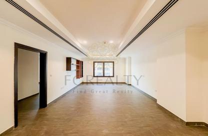 Apartment - 1 - 2 for rent in West Porto Drive - Porto Arabia - The Pearl Island - Doha