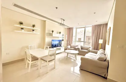 شقة - 2 غرف نوم - 2 حمامات للايجار في 195 مساكن مارينا - منطقة المارينا - الوسيل