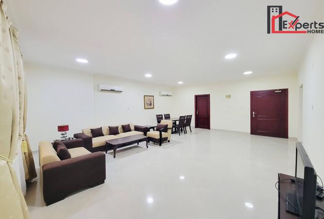 51528653 - Property Image 2