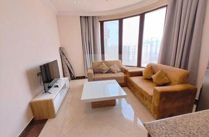 Apartment - 1 Bedroom - 2 Bathrooms for rent in Umm Ghwailina Comm - Umm Ghuwalina - Umm Ghuwailina - Doha Apartment - 1 Bedroom - 2 Bathrooms for rent in Umm Ghwailina Comm - Umm Ghuwalina - Umm Ghuwailina - Doha