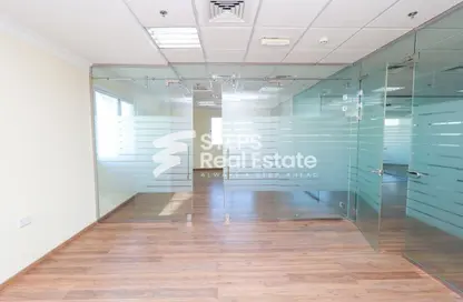 Office Space - Studio - 1 Bathroom for rent in Umm Ghwailina Comm - Umm Ghuwalina - Umm Ghuwailina - Doha