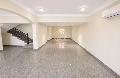Villa - 5 Bedrooms - 4 Bathrooms for rent in Al Sadd Road - Al Sadd - Doha