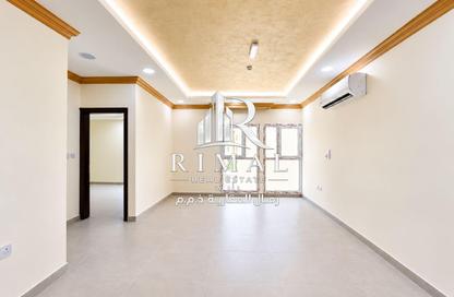 Apartment - 2 - 2 for rent in Umm Ghwailina Comm - Umm Ghuwalina - Umm Ghuwailina - Doha