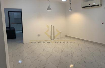 Apartment - 1 Bedroom - 1 Bathroom for rent in Al Duhail - Al Duhail - Doha