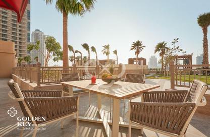Townhouse - 2 - 3 for rent in Abraj Bay - Abraj Quartiers - The Pearl Island - Doha