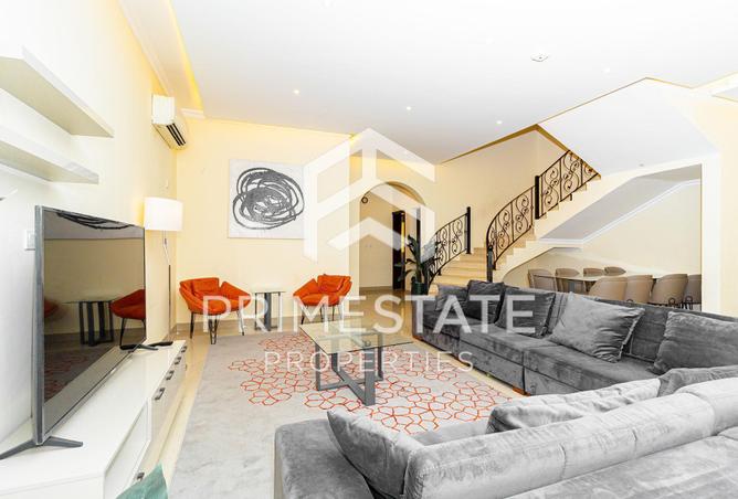 1022841 - Property Image 2