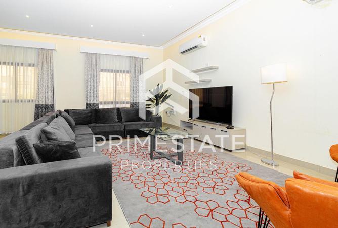 1022841 - Property Image 3