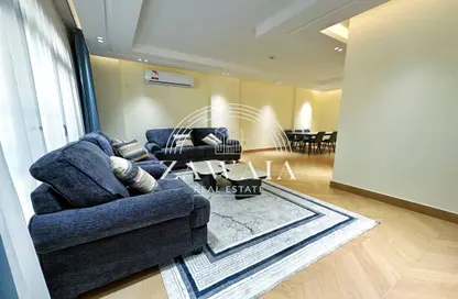 Apartment - 2 Bedrooms - 3 Bathrooms for rent in Al Nasr Street - Al Nasr - Doha