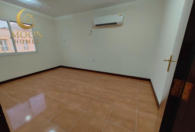 997012 - Property Image 3