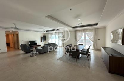 Apartment - 2 Bedrooms - 3 Bathrooms for rent in East Porto Drive - Porto Arabia - The Pearl Island - Doha