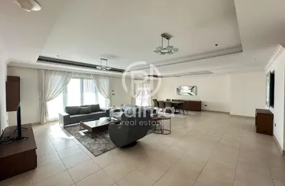 Apartment - 2 Bedrooms - 3 Bathrooms for rent in East Porto Drive - Porto Arabia - The Pearl Island - Doha