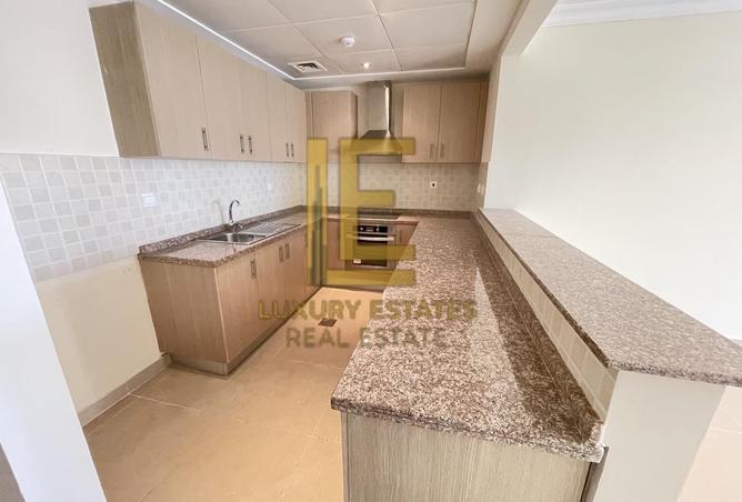 58149009 - Property Image 3