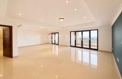 Apartment - 2 Bedrooms - 3 Bathrooms for rent in West Porto Drive - Porto Arabia - The Pearl Island - Doha