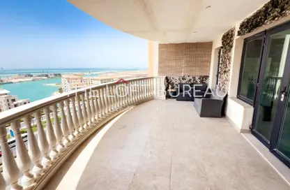 شقة - 3 غرف نوم - 5 حمامات للبيع في طريق بورتو الغربي - بورتو أرابيا - جزيرة اللؤلؤة - الدوحة