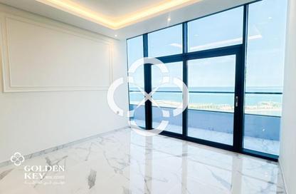 Apartment - 2 - 3 for sale in Marina Tower 02 - Marina District - Lusail