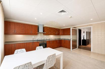 Apartment - 2 - 3 for sale in West Porto Drive - Porto Arabia - The Pearl Island - Doha
