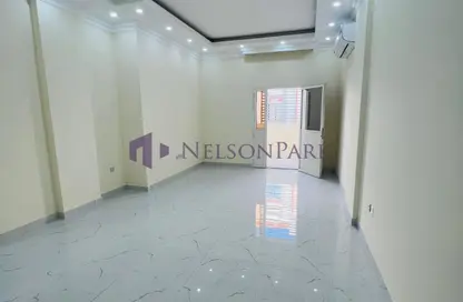 Apartment - 3 Bedrooms - 3 Bathrooms for rent in Bin Omran - Fereej Bin Omran - Doha Apartment - 3 Bedrooms - 3 Bathrooms for rent in Bin Omran - Fereej Bin Omran - Doha