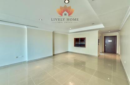 Apartment - 1 - 2 for rent in West Porto Drive - Porto Arabia - The Pearl Island - Doha