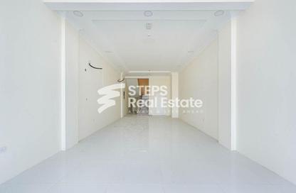 Shop - Studio - 1 Bathroom for rent in East Industrial Street - Birkat Al Awamer - Al Wakra Shop - Studio - 1 Bathroom for rent in East Industrial Street - Birkat Al Awamer - Al Wakra