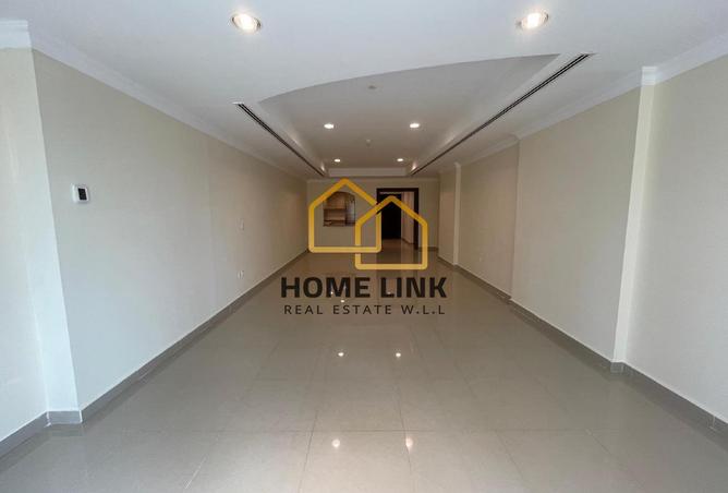 53008004 - Property Image 3