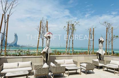 Apartment - 2 Bedrooms - 4 Bathrooms for sale in Crystal Residence - Gewan Island - The Pearl Island - Doha