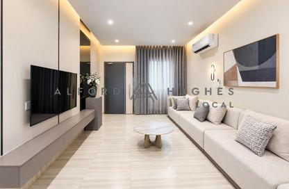Compound - 5 - 3 for sale in Izghawa - Izghawa - Doha