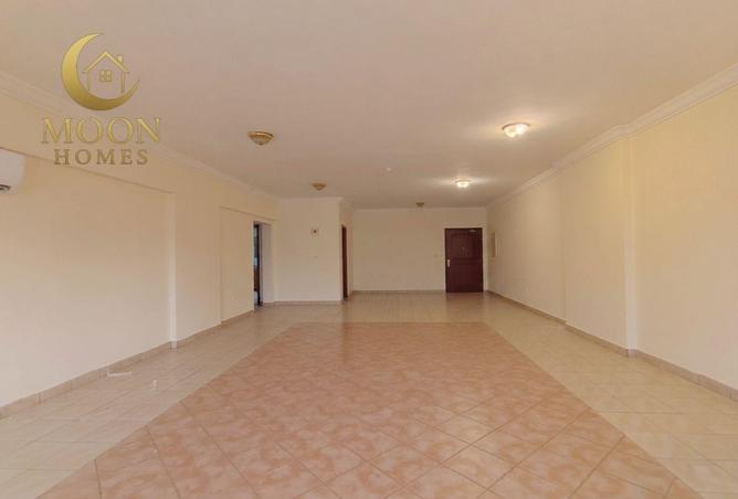 60556008 - Property Image 2