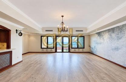 Apartment - 3 - 4 for sale in East Porto Drive - Porto Arabia - The Pearl Island - Doha