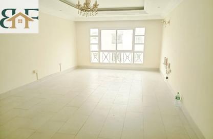 Apartment - 3 Bedrooms - 3 Bathrooms for rent in Al Mansoura - Al Mansoura - Doha