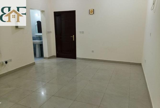 61167069 - Property Main Image